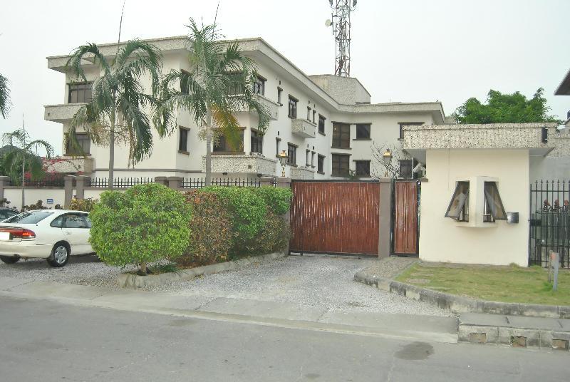 Three Arms Hotel ลากอส ภายนอก รูปภาพ