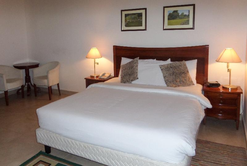 Three Arms Hotel ลากอส ภายนอก รูปภาพ