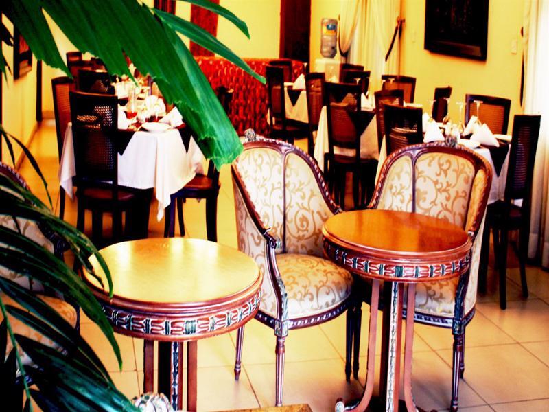 Three Arms Hotel ลากอส ภายนอก รูปภาพ