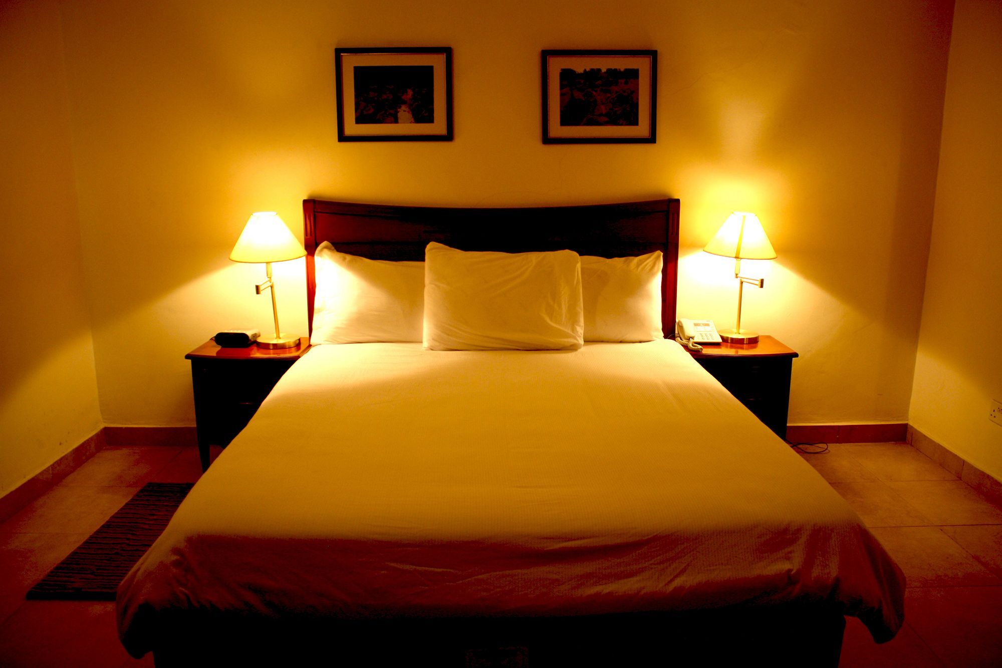 Three Arms Hotel ลากอส ภายนอก รูปภาพ